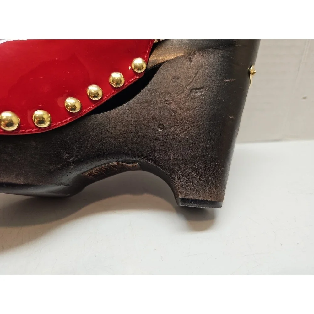 Michael Kors Red Patent Leather Platform Wedge Sandals Gold MK‎ Logo Studded 6M